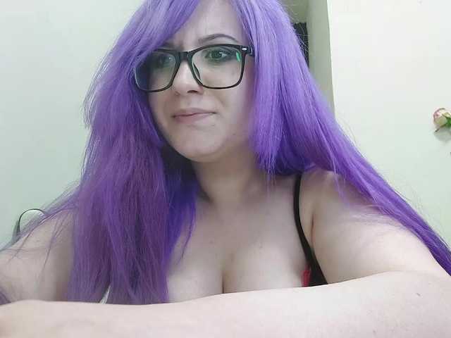 OdeliaPyeatt live cam on BongaCams