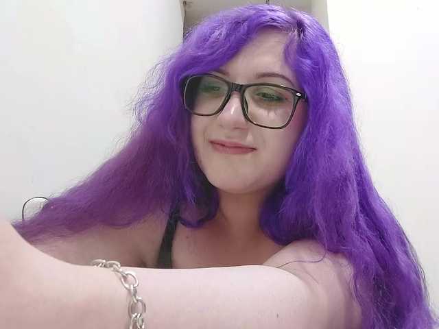 OdeliaPyeatt live cam on BongaCams
