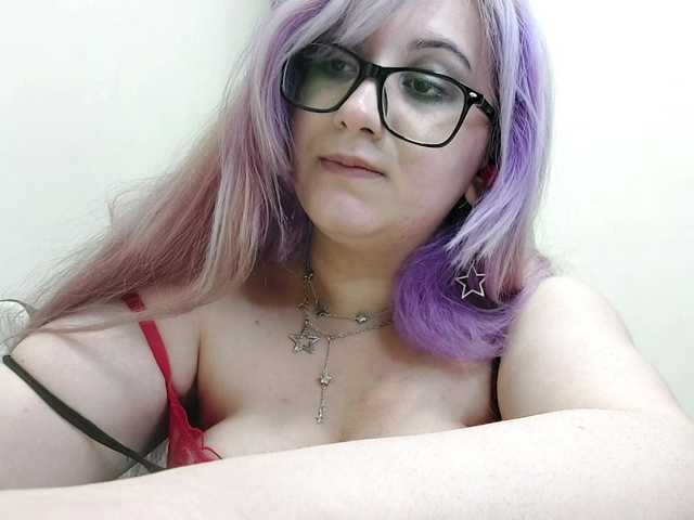 OdeliaPyeatt live webcam show