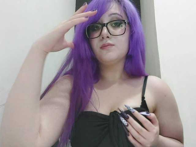 OdeliaPyeatt live cam on BongaCams