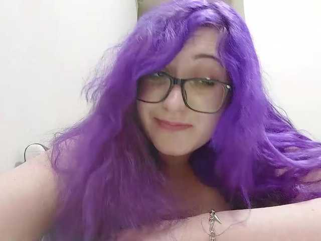 OdeliaPyeatt live cam on BongaCams
