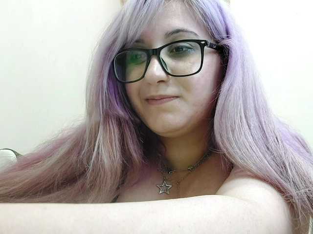 OdeliaPyeatt live cam on BongaCams