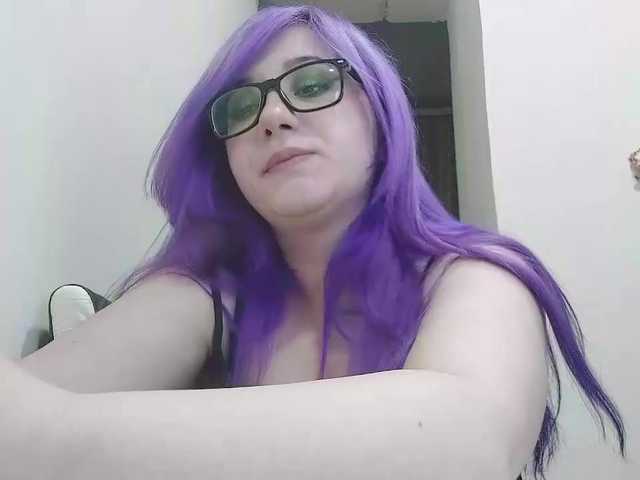 OdeliaPyeatt live cam on BongaCams