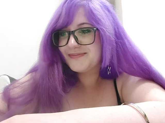 OdeliaPyeatt live cam on BongaCams