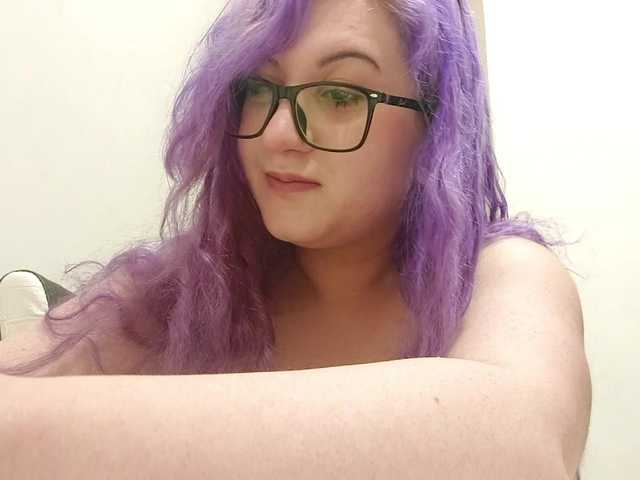 OdeliaPyeatt live cam on BongaCams