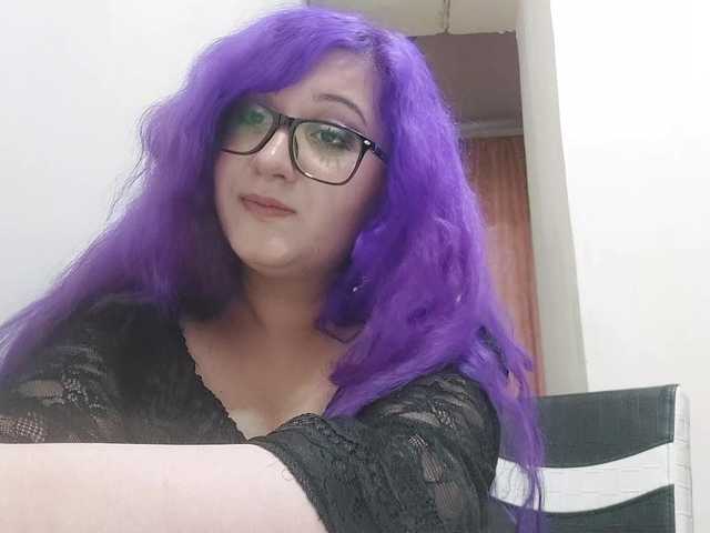 OdeliaPyeatt live cam on BongaCams