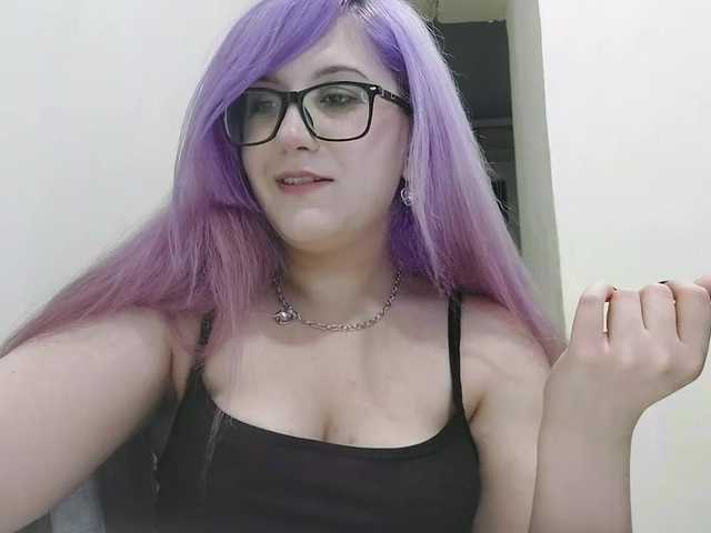 OdeliaPyeatt live cam on BongaCams