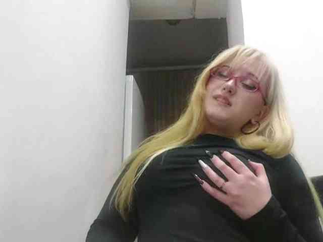 OdeliaPyeatt webcam