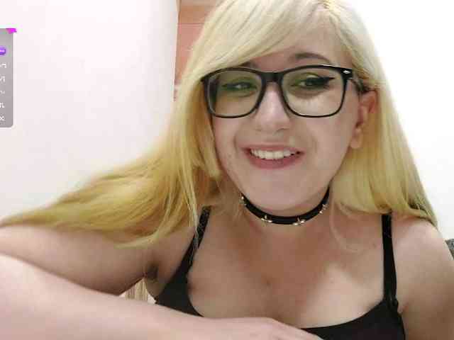 OdeliaPyeatt webcam