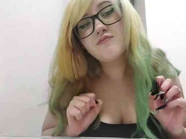 OdeliaPyeatt webcam
