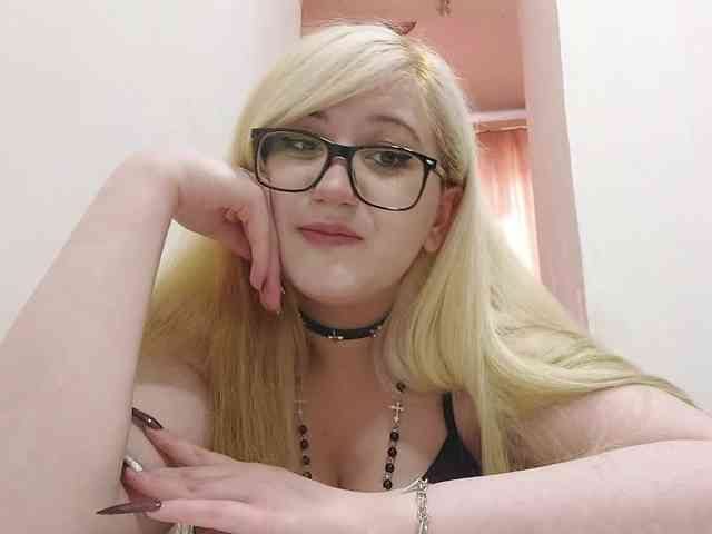 OdeliaPyeatt webcam