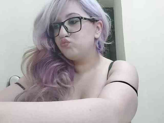 OdeliaPyeatt webcam