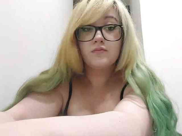 OdeliaPyeatt webcam