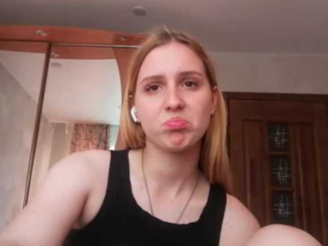SandyJehlicka live cam on BongaCams