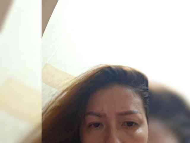 MsMika webcam