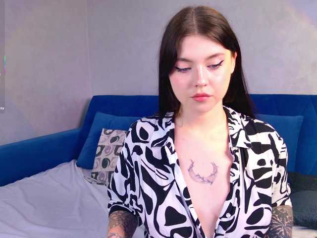 MonicaBones live cam on BongaCams