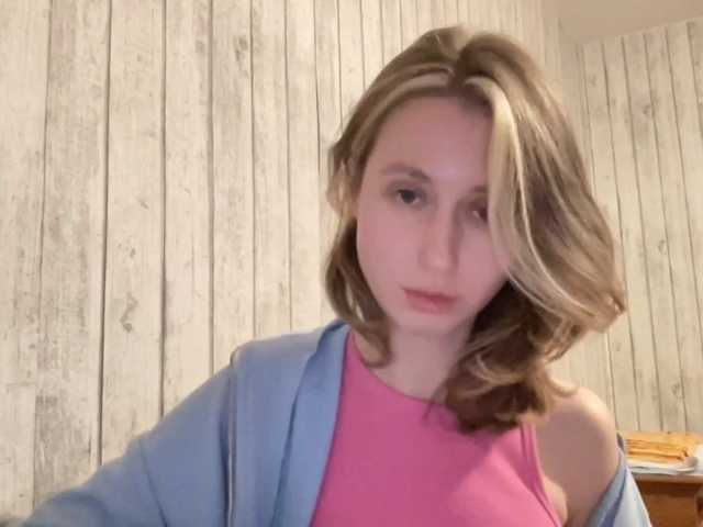 JacqueMcumber live cam on BongaCams
