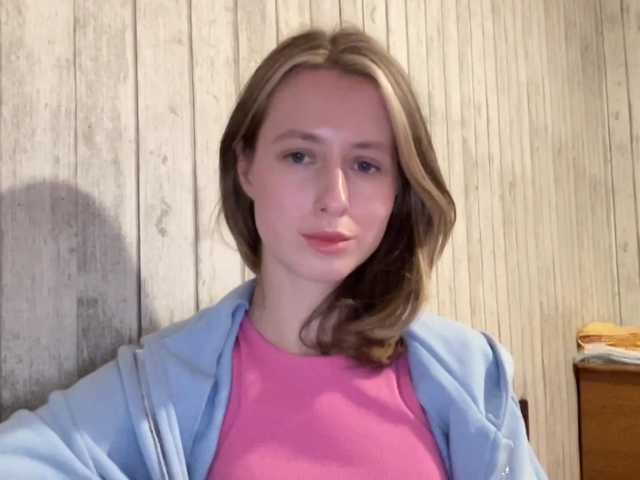 JacqueMcumber live cam on BongaCams