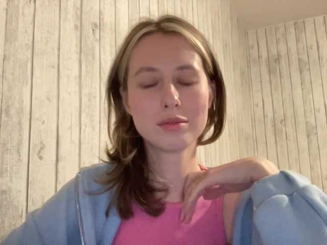 JacqueMcumber live cam on BongaCams