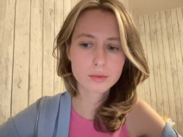 JacqueMcumber live cam on BongaCams