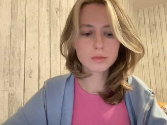 JacqueMcumber live cam on BongaCams