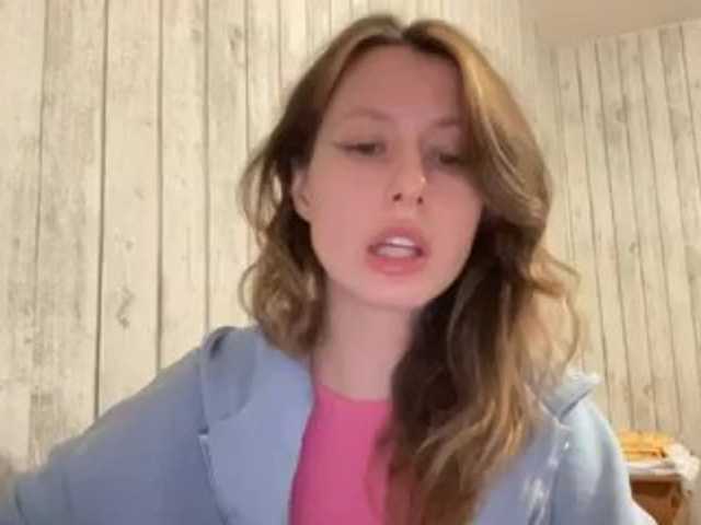 JacqueMcumber live cam on BongaCams