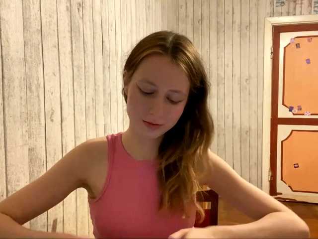 JacqueMcumber live cam on BongaCams