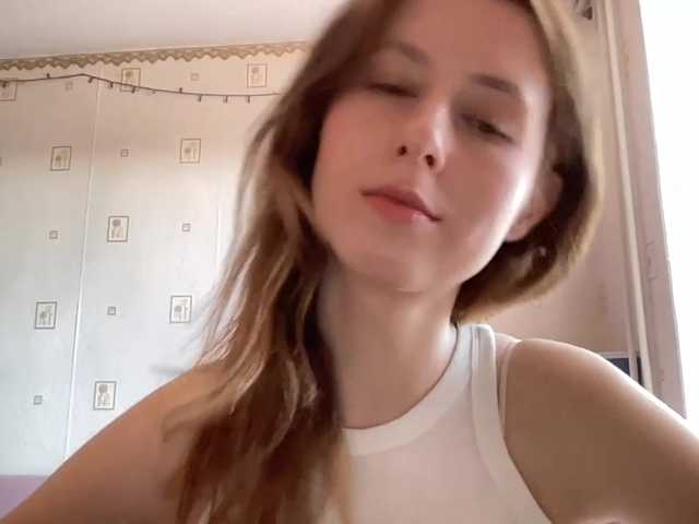 JacqueMcumber live cam on BongaCams