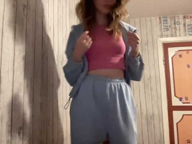 JacqueMcumber live cam on BongaCams