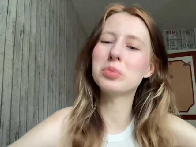 JacqueMcumber live cam on BongaCams