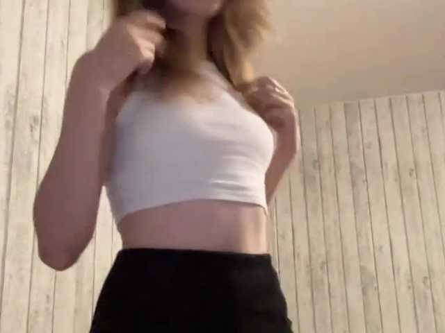JacqueMcumber live cam on BongaCams