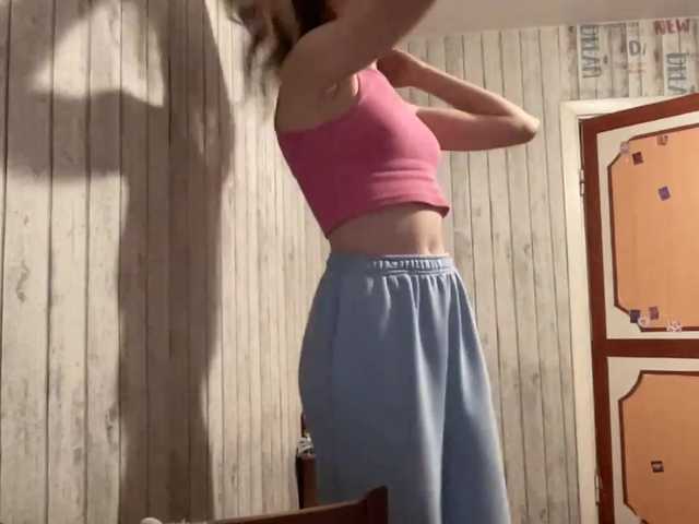 JacqueMcumber live cam on BongaCams