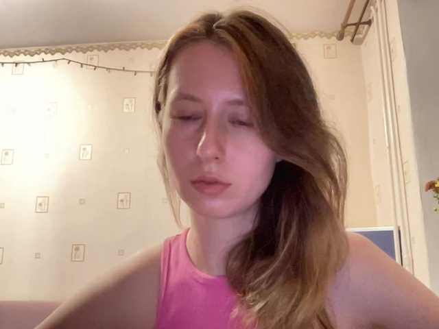 JacqueMcumber live cam on BongaCams