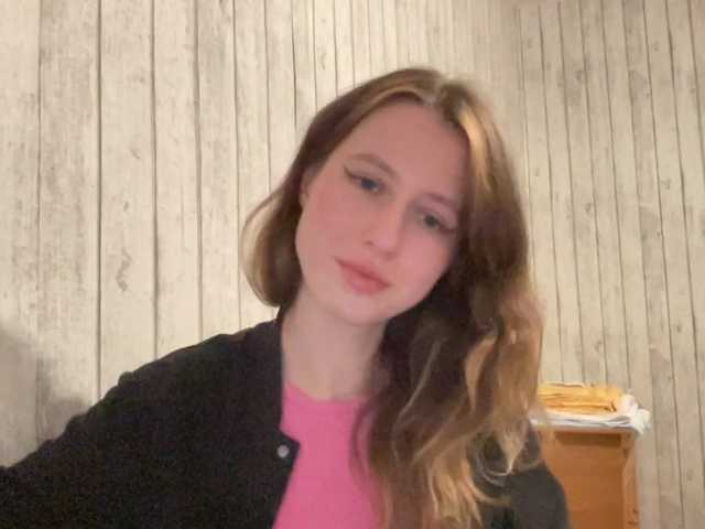 JacqueMcumber live cam on BongaCams