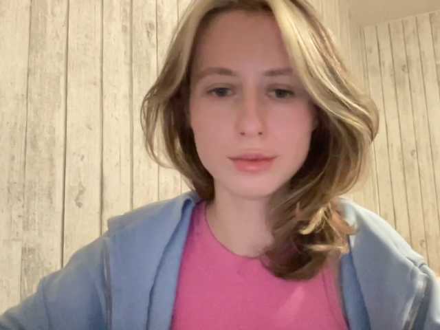JacqueMcumber live cam on BongaCams