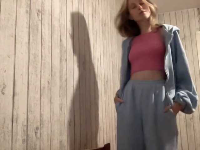 JacqueMcumber live cam on BongaCams
