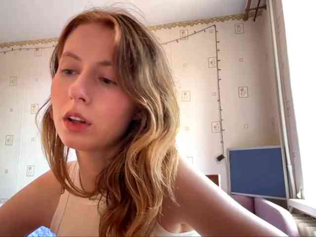 JacqueMcumber Live Webcam on BongaCams