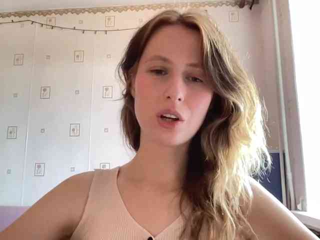 striptease cam JacqueMcumber
