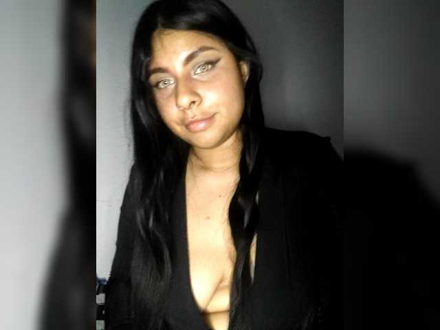 dannivalencia cam belle