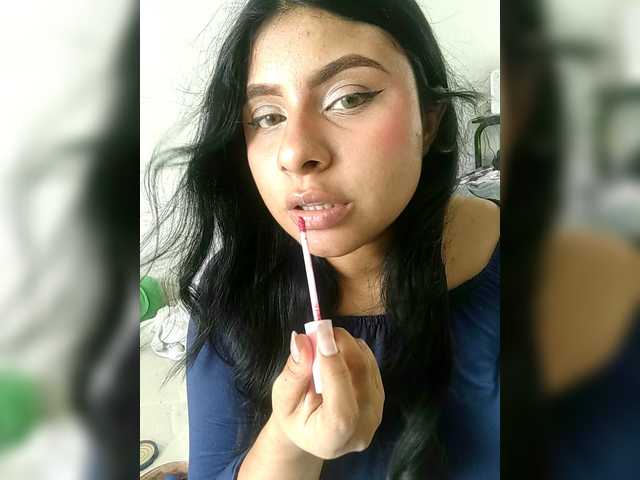 DanniValencia live cam on BongaCams