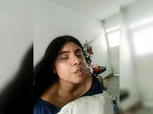 DanniValencia webcam