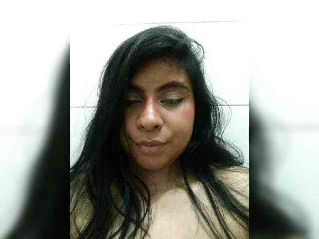 DanniValencia webcam