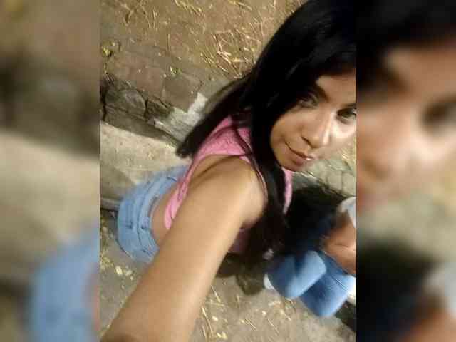 DanniValencia webcam