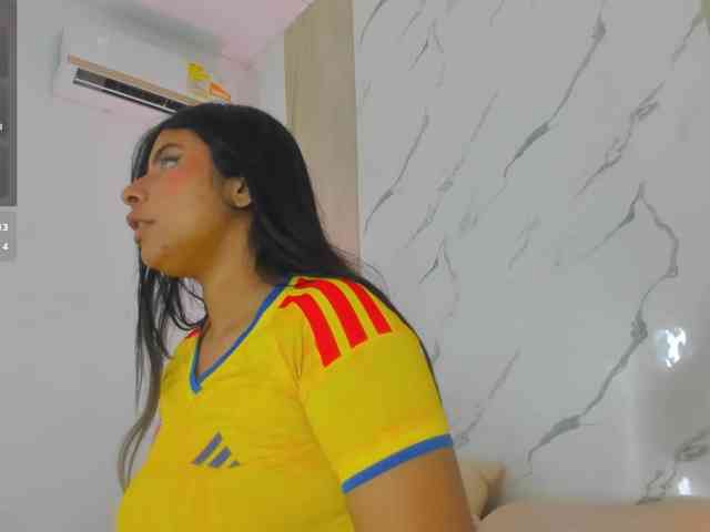 Modèle: DanniValencia