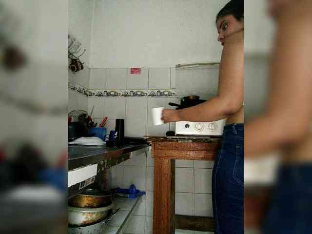 DanniValencia webcam