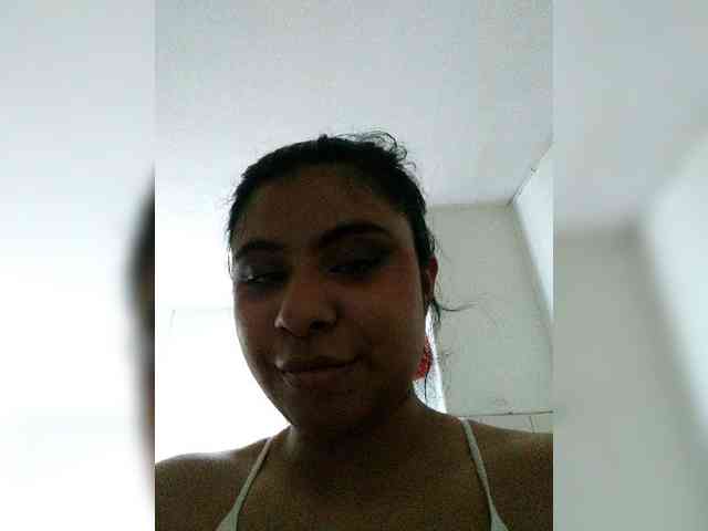 DanniValencia webcam
