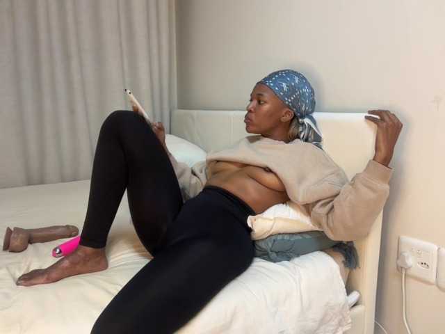 LunaJoCream live webcam show