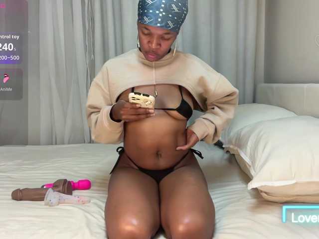 LunaJoCream live webcam show