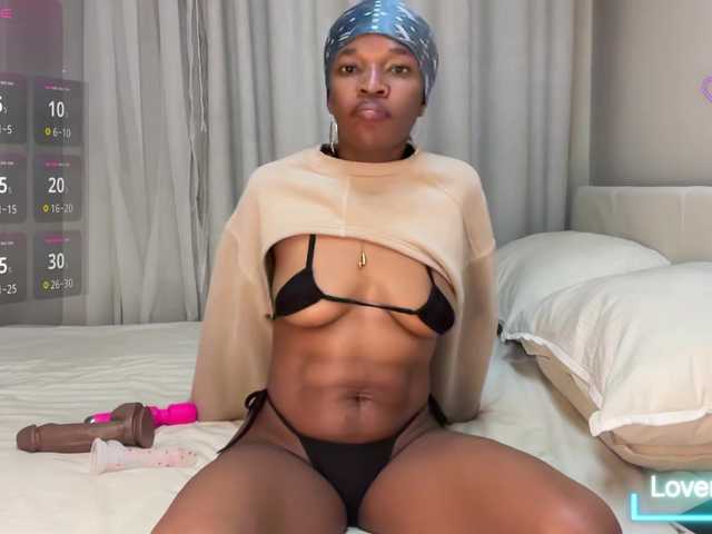 LunaJoCream live webcam show