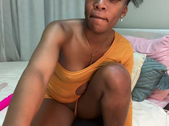 LunaJoCream live cam on BongaCams